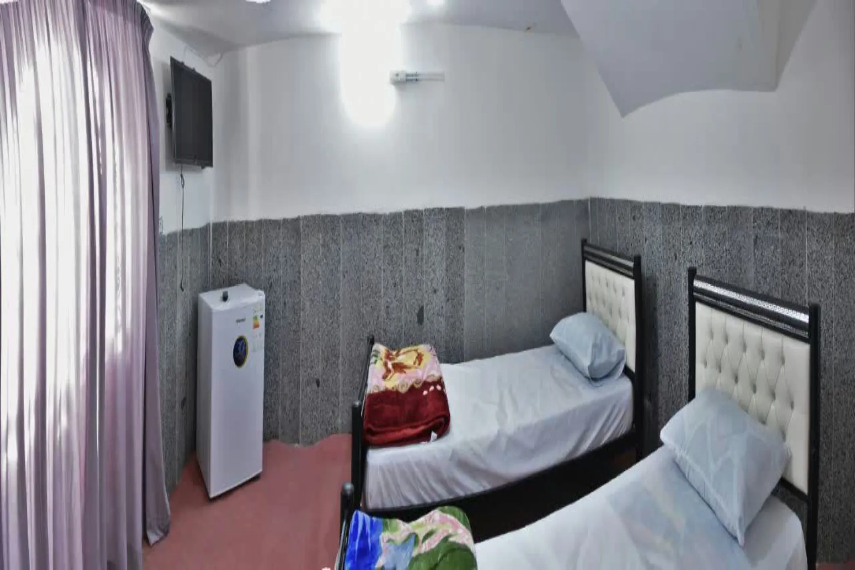 اتاق سه تخته هتل شهران یزدرزرو هتل-های